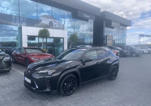 Lexus UX cena 185600 przebieg: 12000, rok produkcji 2023 z Świeradów-Zdrój małe 67